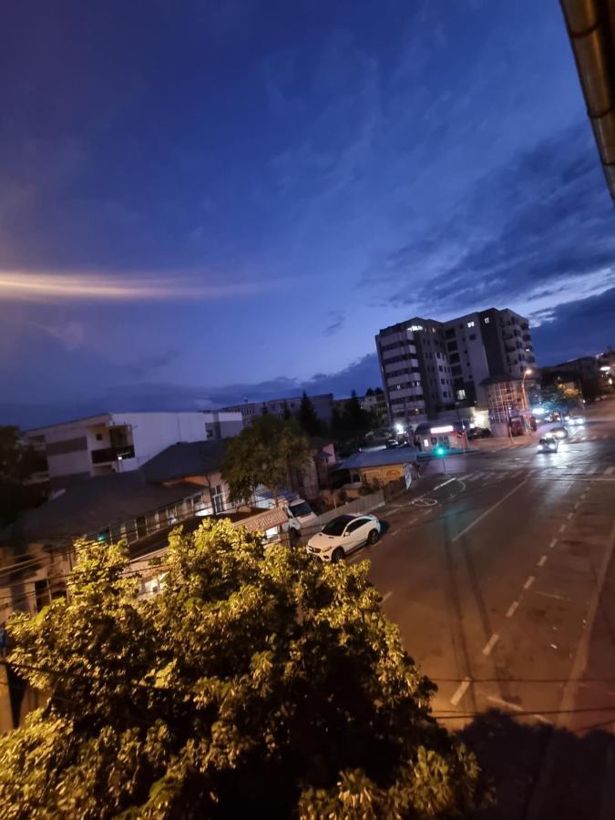 Apartament Central Pitesti Luaran gambar